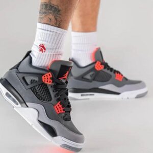 Sports Shoes